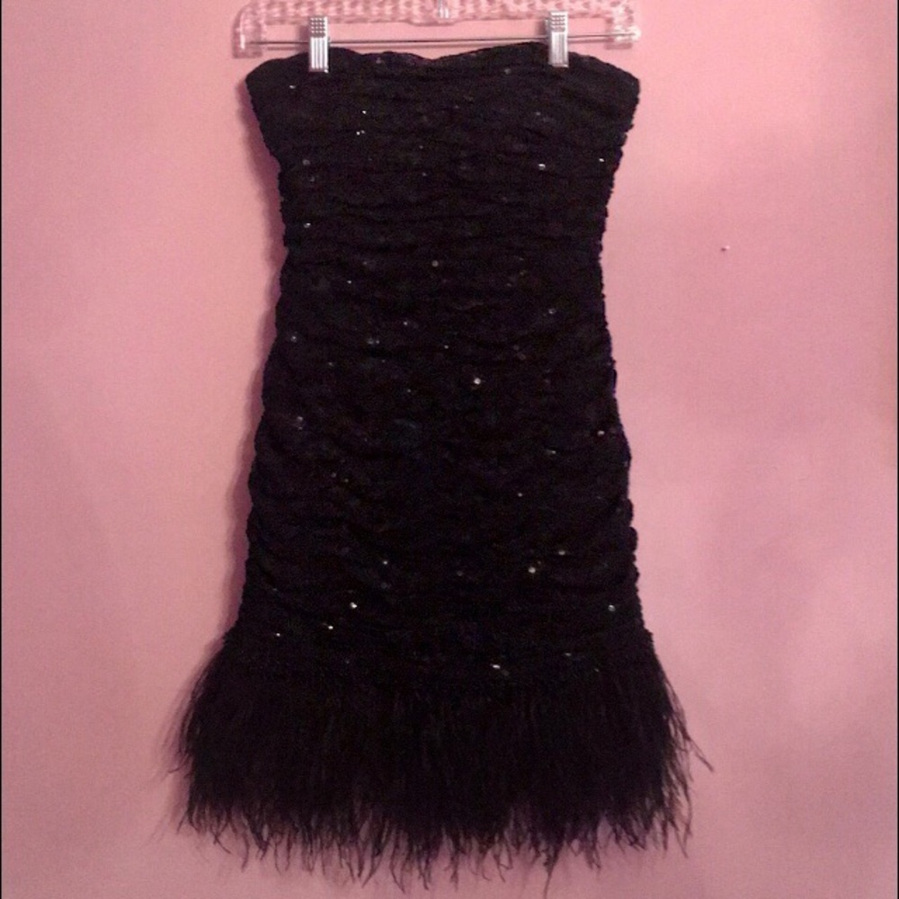 ✨Black Feather & Sparkle Dress✨
